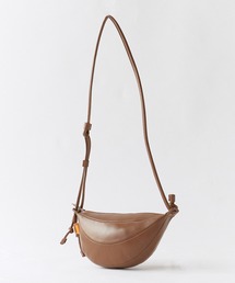 Archivepke/アーカイブエプク Small fling bag ラムレザーフライングバッグ ショルダーバッグ 秋 秋服 2026年秋冬