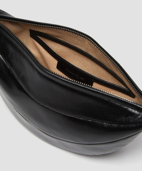 Archivepke（アーカイブエプク）の「Archivepke/アーカイブエプク Small fling bag ラムレザーフライングバッグ ショルダーバッグ 2026年春夏（ショルダーバッグ・レディース・ブラック/ダークブラウン・FREE）」の10枚目の写真
