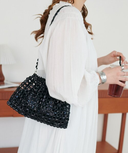 DISCOAT(ディスコート)の「ビジューミニショルダーバッグ(ショルダーバッグ・レディース・ブラック/シルバー・FREE)」の6枚目の写真