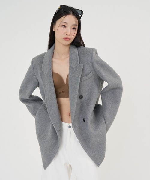 NUJOH(ヌゾ)の「Soft Tailored Double Jacket / ソフトテーラードダブルジャケット(テーラードジャケット・レディース・ベージュ/グレー/アイボリー/ブラック・FREE)」の3枚目の写真