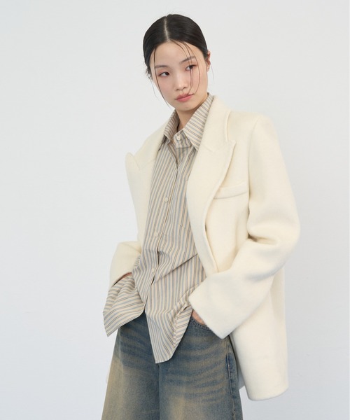 NUJOH(ヌゾ)の「Soft Tailored Double Jacket / ソフトテーラードダブルジャケット(テーラードジャケット・レディース・ベージュ/グレー/アイボリー/ブラック・FREE)」の8枚目の写真
