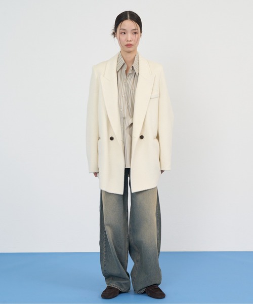 NUJOH(ヌゾ)の「Soft Tailored Double Jacket / ソフトテーラードダブルジャケット(テーラードジャケット・レディース・ベージュ/グレー/アイボリー/ブラック・FREE)」の9枚目の写真