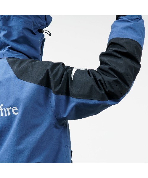 Foxfire(フォックスファイヤー)の「ハイドロマスタージャケット(マウンテンパーカー・メンズ・ブラック/ブルー/グレー・L/M/XL)」の8枚目の写真