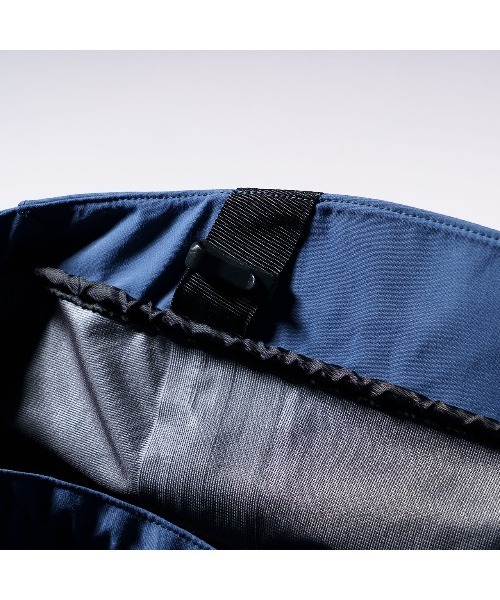 Foxfire(フォックスファイヤー)の「ハイドロマスタージャケット(マウンテンパーカー・メンズ・ブラック/ブルー/グレー・L/M/XL)」の15枚目の写真