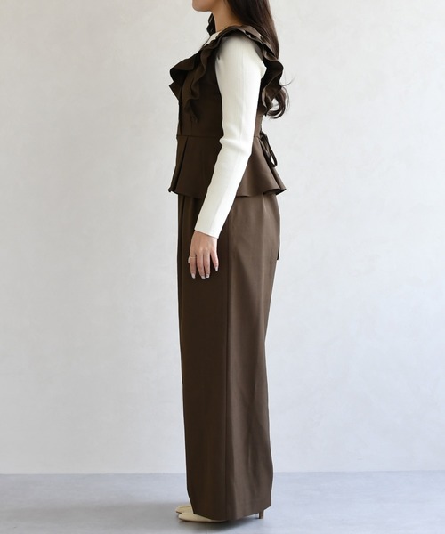 31 Sons de mode（トランテアン　ソン　ドゥ　モード）の「2026春夏新作 フリルコンビネゾン（つなぎ/オールインワン・レディース・ブラック/ブラウン/ベージュ・S/M）」の20枚目の写真