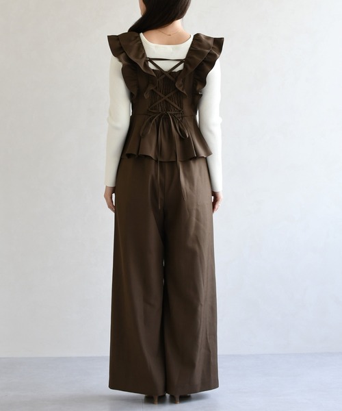 31 Sons de mode（トランテアン　ソン　ドゥ　モード）の「2026春夏新作 フリルコンビネゾン（つなぎ/オールインワン・レディース・ブラック/ブラウン/ベージュ・S/M）」の21枚目の写真