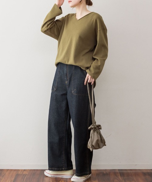 aity(アイティ)の「M-5L オーバーサイズ ワッフルVネックロンT 夏服(Tシャツ/カットソー・レディース・ネイビー/ホワイト/パープル/杢グレー/カーキ/ブラック・LL~3L/M~L/4L~5L)」の14枚目の写真