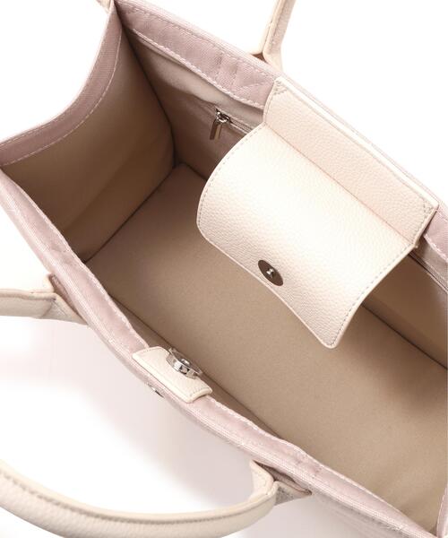 JILL by JILL STUART（ジルバイジルスチュアート）の「ステッチパイピングトート大（トートバッグ・レディース・ピンク/ホワイト・FREE）」の5枚目の写真