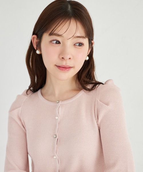 tocco closet(トッコ クローゼット)の「【ZOZO限定】パール×ビジュー釦パワーショルダーラメカーディガン(カーディガン/ボレロ・レディース・ベビーピンク/シルバー/シャンパン・M)」の19枚目の写真