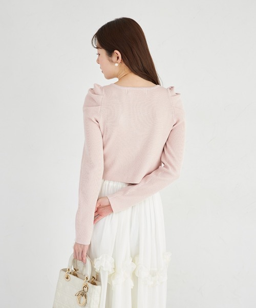tocco closet(トッコ クローゼット)の「【ZOZO限定】パール×ビジュー釦パワーショルダーラメカーディガン(カーディガン/ボレロ・レディース・ベビーピンク/シルバー/シャンパン・M)」の20枚目の写真