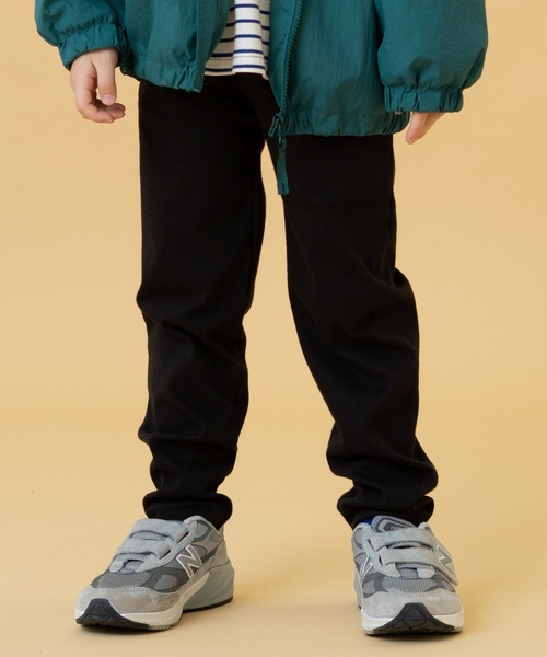 and D. petit main(アンドディープティマイン)の「のびっとカットツイルスリムパンツ(その他パンツ・キッズ・ブラック/アイボリー/ブルー/ライトカーキ/ベージュ・90cm/100cm/110cm/120cm/130cm/140cm)」の3枚目の写真