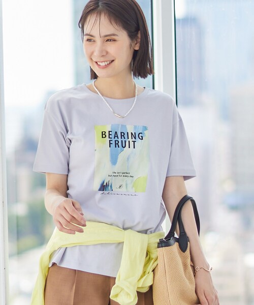 INDIVI(インディヴィ)の「【UVケア/選べるグラフィック】スムースジャージTシャツ(Tシャツ/カットソー・レディース・ホワイト系9/チャコール/ホワイト系その他/ホワイト/チャコールグレー/ホワイト系6/ライトグレー系/ライトグレー/ホワイト系1/ホワイト系その他6・38/34/15 /13/12/05/19)」の10枚目の写真
