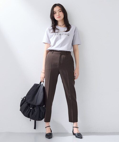 INDIVI(インディヴィ)の「【UVケア/選べるグラフィック】スムースジャージTシャツ(Tシャツ/カットソー・レディース・ホワイト系9/チャコール/ホワイト系その他/ホワイト/チャコールグレー/ホワイト系6/ライトグレー系/ライトグレー/ホワイト系1/ホワイト系その他6・38/34/15 /13/12/05/19)」の16枚目の写真
