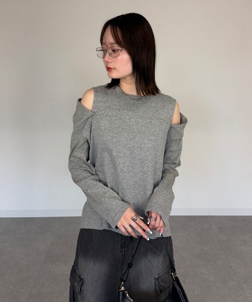 mellomela.（メロメラ）の「オープンショルダーロンT（Tシャツ/カットソー・レディース・ブラック/オフホワイト/杢グレー・M-L）」の10枚目の写真