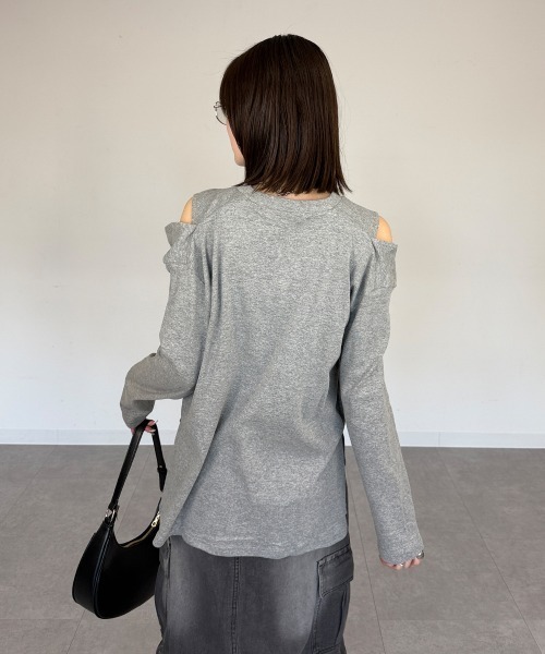 mellomela.（メロメラ）の「オープンショルダーロンT（Tシャツ/カットソー・レディース・ブラック/オフホワイト/杢グレー・M-L）」の12枚目の写真
