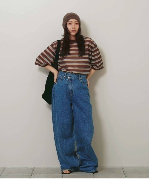 TODAYFUL(トゥデイフル)の「Sheer Border T-shirt(Tシャツ/カットソー・レディース・ライトグリーン/ブラウン/インディゴブルー・FREE)」の21枚目の写真