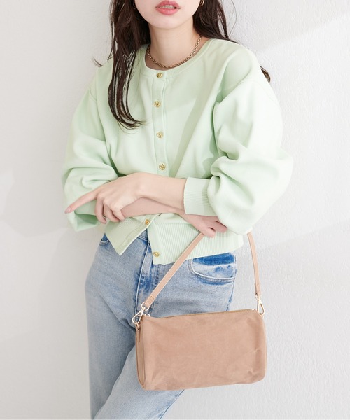 natural couture(ナチュラルクチュール)の「お家で洗えるちびハート釦カーディガン(カーディガン/ボレロ・レディース・ピンク/ブラック/サックスブルー/オフホワイト/ネイビー/ミント/イエロー・FREE)」の20枚目の写真