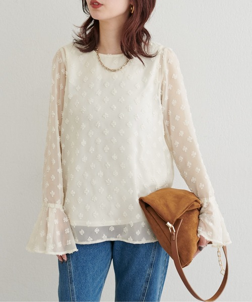 LARUTA（ラルータ）の「【LARUTA】[Yurie企画］フラワードット柄ジャガードシアーブラウス（シャツ/ブラウス・レディース・ブラック/アイボリー・FREE）」の3枚目の写真