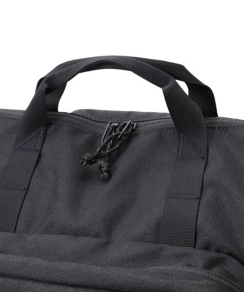 THE NORTH FACE(ザノースフェイス)の「THE NORTH FACE/ザ・ノース・フェイス/Boulder Tote Pack(トートバッグ・メンズ・ブラック・F)」の14枚目の写真