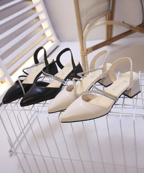 Miniministore(ミニミニストア)の「ポインテッドトゥパンプス ラインストーン(パンプス・レディース・ブラック/ライトベージュ・22.5cm/23.0cm/23.5cm/24.0cm/24.5cm)」の7枚目の写真