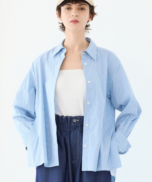 R-ISM(リズム)の「【洗える】サイドスリットストライプシャツ(シャツ/ブラウス・レディース・ブルー・2/4)」の2枚目の写真