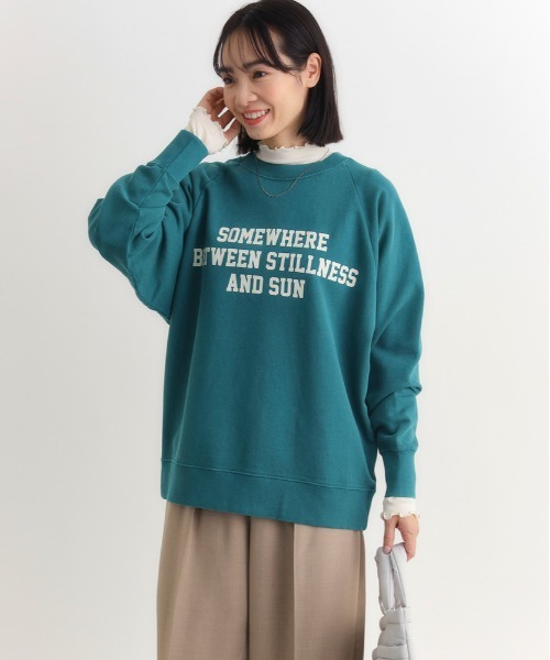 Right-on(ライトオン)の「【HONEYSUCKLE ROSE】アシッド加工ロゴスウェットプルオーバー (ヴィンテージ感 / オーバーサイズ / コットン)(スウェット・レディース・ライトイエロー/ライトグレー/グリーン/ダークグレー/ピンク・M/L/S)」の3枚目の写真