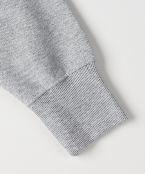 Right-on(ライトオン)の「【HONEYSUCKLE ROSE】アシッド加工ロゴスウェットプルオーバー (ヴィンテージ感 / オーバーサイズ / コットン)(スウェット・レディース・ライトイエロー/ライトグレー/グリーン/ダークグレー/ピンク・M/L/S)」の17枚目の写真