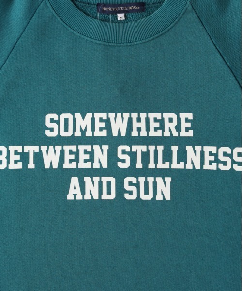 Right-on(ライトオン)の「【HONEYSUCKLE ROSE】アシッド加工ロゴスウェットプルオーバー (ヴィンテージ感 / オーバーサイズ / コットン)(スウェット・レディース・ライトイエロー/ライトグレー/グリーン/ダークグレー/ピンク・M/L/S)」の20枚目の写真