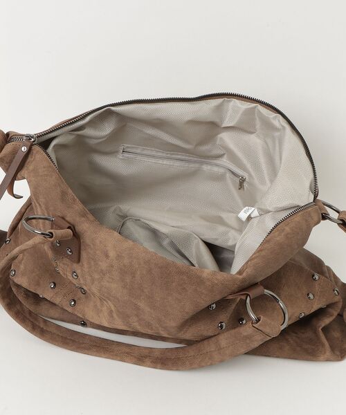 ONE DAY KMC (ワンデイケーエムシー)の「HERB/Studded 2Way Boston Bag/2ウェイボストンバッグ(ボストンバッグ・レディース・ベージュ/ブラウン/ブラック・FREE)」の6枚目の写真