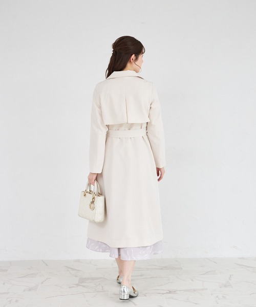 tocco closet（トッコ　クローゼット）の「２ＷＡＹ仕様ゴールド釦ヨークトレンチコート（トレンチコート・レディース・ピンク/ベージュ/ネイビー・M）」の8枚目の写真