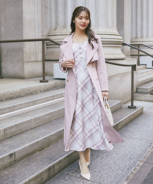 tocco closet（トッコ　クローゼット）の「２ＷＡＹ仕様ゴールド釦ヨークトレンチコート（トレンチコート・レディース・ピンク/ベージュ/ネイビー・M）」の22枚目の写真