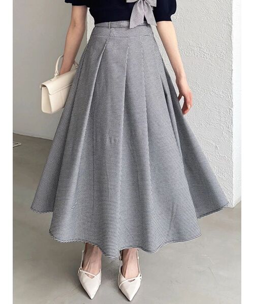 dazzlin(ダズリン)の「アシメタックコルセットスカート(スカート・レディース・その他1/ラベンダー/ベージュ・SMALL/MEDIUM)」の7枚目の写真