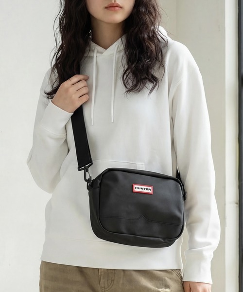 HUNTER(ハンター)の「【HUNTER/ハンター】NETHY CROSSBODY BAG / クロスボディ バッグ(ショルダーバッグ・メンズ・ブラック・FREE)」の1枚目の写真