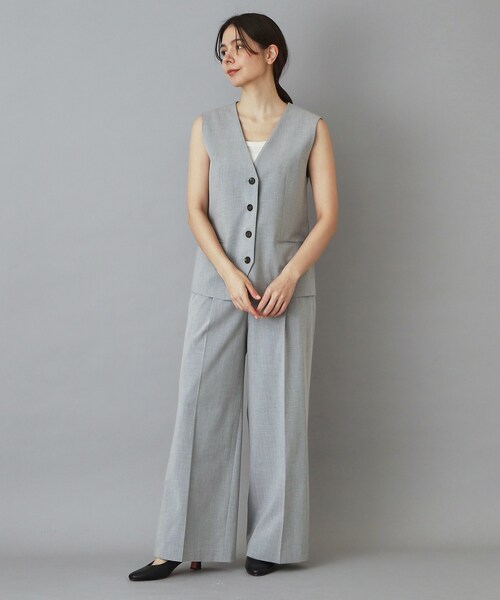 DRESSTERIOR(ドレステリア)の「2WAYトロピカル ストライプジレ(ベスト・レディース・ベージュ系2/グレー系2・38/36/34)」の6枚目の写真