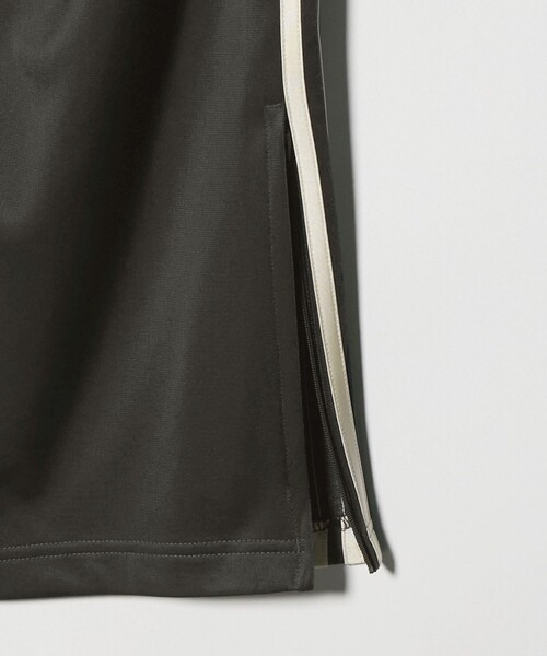 adidas Originals（アディダスオリジナルス）の「【国内EXCLUSIVE】＜adidas Originals＞ファイヤーバード トラックパンツ（その他パンツ・レディース・ダークグレー・XS）」の7枚目の写真