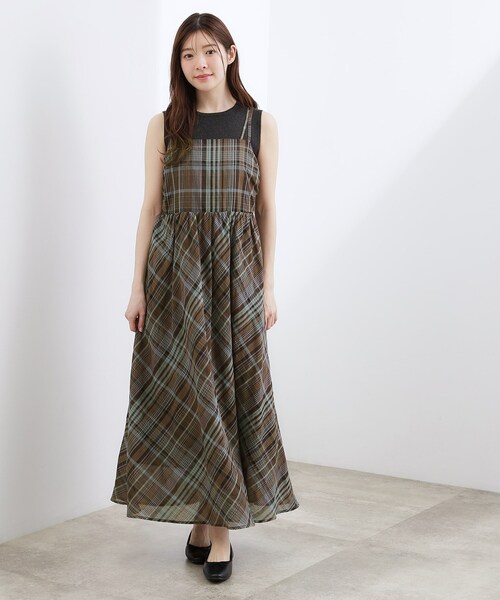 grove（グローブ）の「【貴島明日香さん着用】夏を楽しむ一枚、マドラスチェックキャミワンピース（ワンピース・レディース・ダークブラウン系1/ブルー系その他3・02/03/04/01/05）」の8枚目の写真