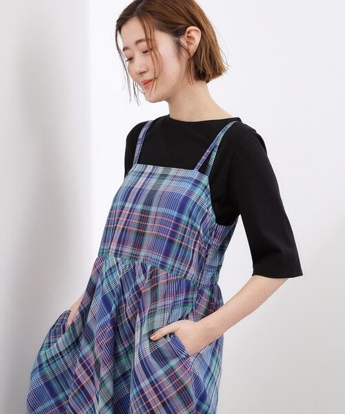grove（グローブ）の「【貴島明日香さん着用】夏を楽しむ一枚、マドラスチェックキャミワンピース（ワンピース・レディース・ダークブラウン系1/ブルー系その他3・02/03/04/01/05）」の16枚目の写真