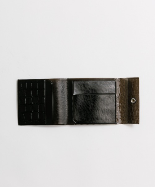 beautiful people（ビューティフルピープル）の「【renewal】nothing to hide vinyl card wallet（財布・レディース・ピンク/ホワイト/サックスブルー/ダークブラック/レッド/ピンク×イエロー/グリーン×ピンク・FREE）」の8枚目の写真