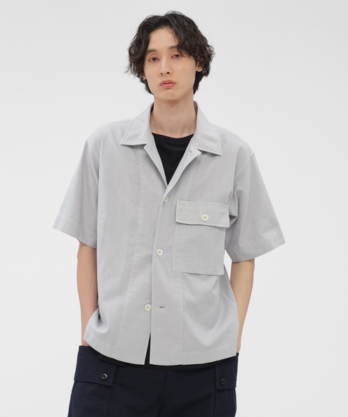 MHL.（エムエイチエル）の「GARMENT DYED FINE COTTON OXFOR（シャツ/ブラウス・メンズ・ライトグレー/ブラック・SMALL/MEDIUM/LARGE）」の2枚目の写真