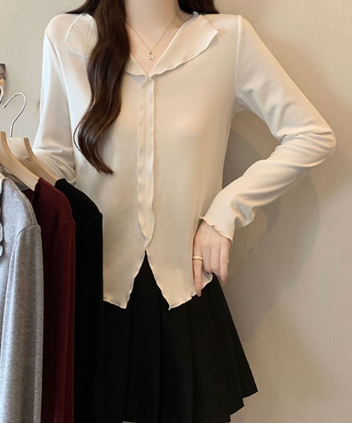 2ly2(トゥーリートゥー)の「フリルカラー メローデザイントップス(Tシャツ/カットソー・レディース・ボルドー/ホワイト/ブラック/グレー・FREE)」の12枚目の写真