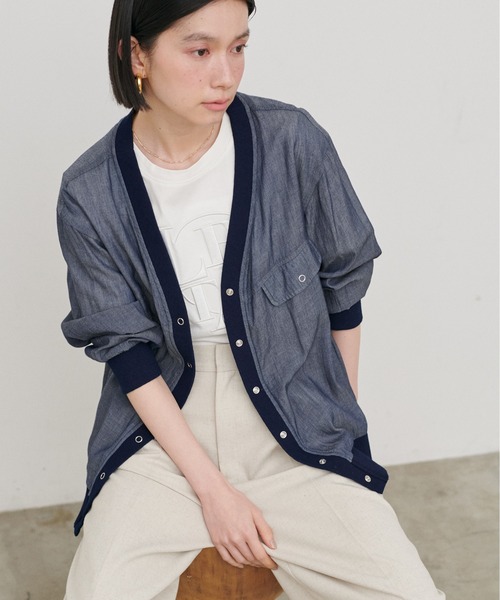LARUTA（ラルータ）の「【LARUTA】シアーデニムVネックシャツブルゾン（ブルゾン・レディース・サックスブルー/ブラック/ブルー・FREE）」の4枚目の写真