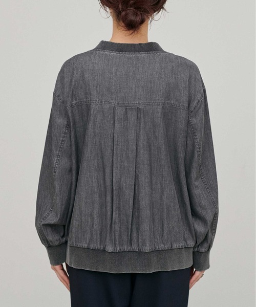 LARUTA（ラルータ）の「【LARUTA】シアーデニムVネックシャツブルゾン（ブルゾン・レディース・サックスブルー/ブラック/ブルー・FREE）」の22枚目の写真