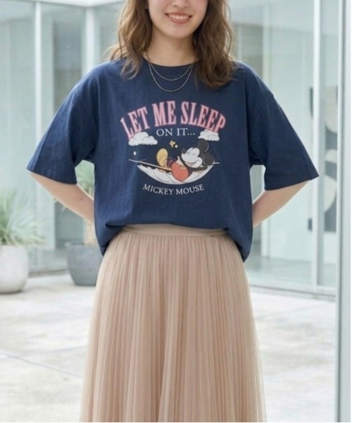 Disney（ディズニー）の「【DISNEY/ディズニー】ミッキーマウス　キャラクタープリント半袖Ｔシャツ(WIDEシルエット)（Tシャツ/カットソー・レディース・サックスブルー/ピンク/ネイビー/オートミール・LARGE/MEDIUM）」の16枚目の写真