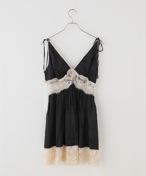 U by SPICK&SPAN（ユーバイスピックアンドスパン）の「Sea New York/シー ニューヨーク ETHEL SOLID MINI DRESS（ワンピース・レディース・ブラック・4）」の14枚目の写真