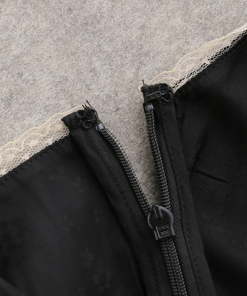 U by SPICK&SPAN（ユーバイスピックアンドスパン）の「Sea New York/シー ニューヨーク ETHEL SOLID MINI DRESS（ワンピース・レディース・ブラック・4）」の9枚目の写真