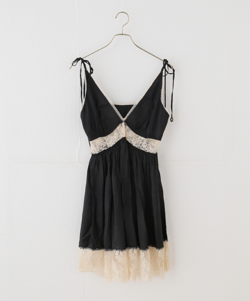 U by SPICK&SPAN（ユーバイスピックアンドスパン）の「Sea New York/シー ニューヨーク ETHEL SOLID MINI DRESS（ワンピース・レディース・ブラック・4）」の8枚目の写真