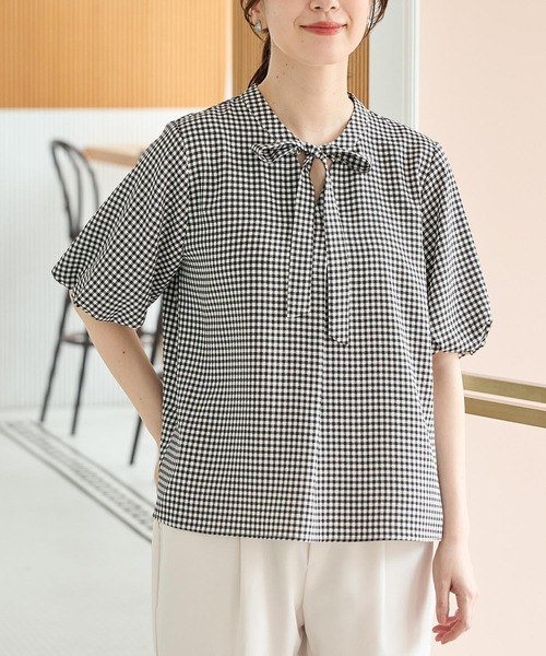 Honeys（ハニーズ）の「【ハニさら・接触冷感】バルーン袖ブラウス（シャツ/ブラウス・レディース・アイボリー/ホワイト系1/ホワイト系2/ネイビー系1/ピンク・L/LL/M/S）」の16枚目の写真