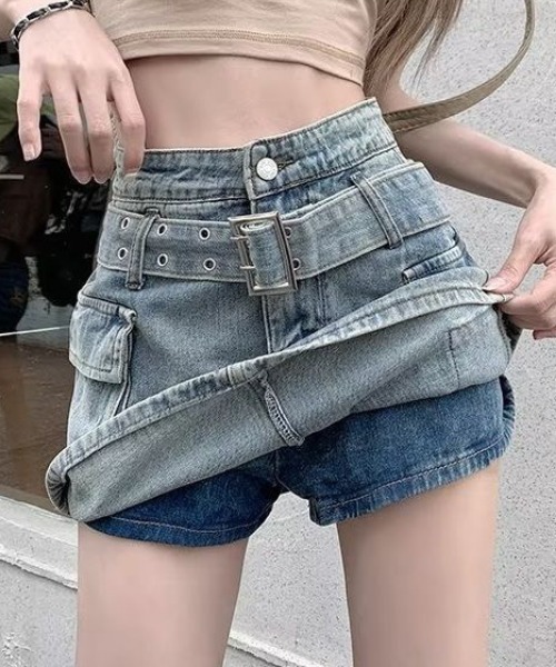 NANEA（ナネア）の「ベルト付き カーゴ デニム ミニスカート　インパン付き（デニムスカート・レディース・ブルー・LARGE/MEDIUM）」の15枚目の写真