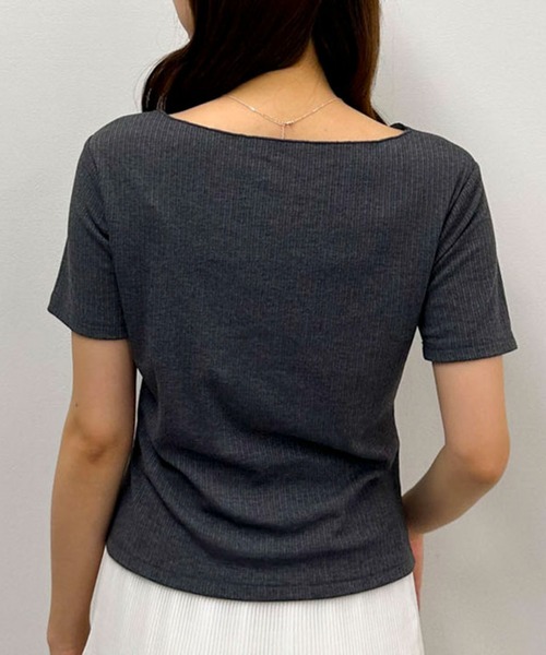 archives(アルシーヴ)の「【ONかわ】アシメタックボタンカットTOPS 5S(Tシャツ/カットソー・レディース・ネイビー/イエロー/ブラック/チャコールグレー・MEDIUM)」の18枚目の写真