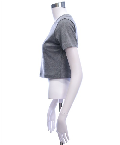 clear（クリア）の「ラインストーンロゴチビT［骨格ウェーブ/クロップドサイズ/華奢見え］（Tシャツ/カットソー・レディース・ブラック/カーキ/オフホワイト/グレー/イエロー/レッド/ピンク・F）」の16枚目の写真